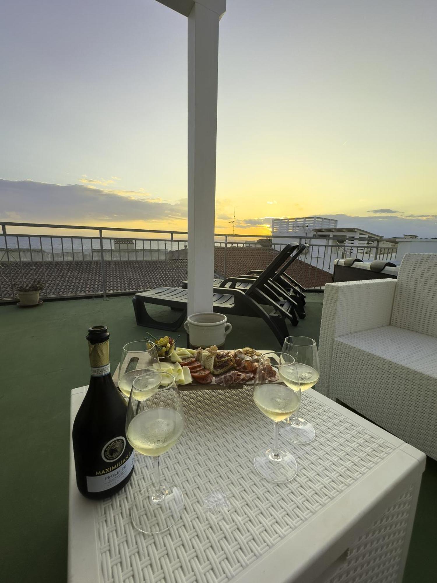 Four Winds B&B Le Castella (Calabria) Exterior foto